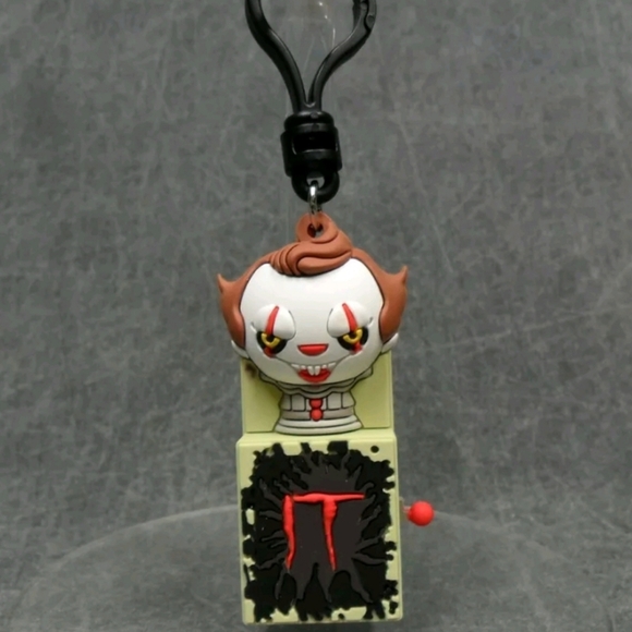 Pennywise Jack in the Box Bag Clip/Keychain - Picture 5 of 7
